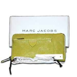 ❄️ MARC JACOBS: 'the Sister' Continental Wallet